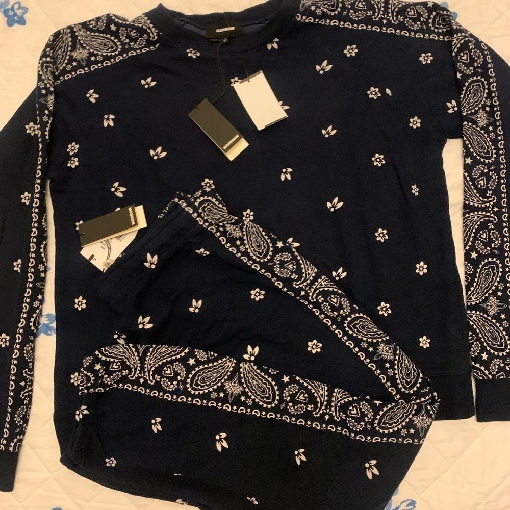 Monrow Bandana Raglan Pullover & Joggers Set: Inca - Picture 9 of 15